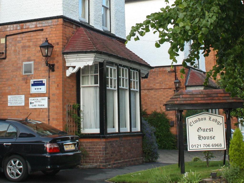 Elmdon Lodge Birmingham Exterior photo